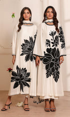 White 3D flowers luxe 3pc