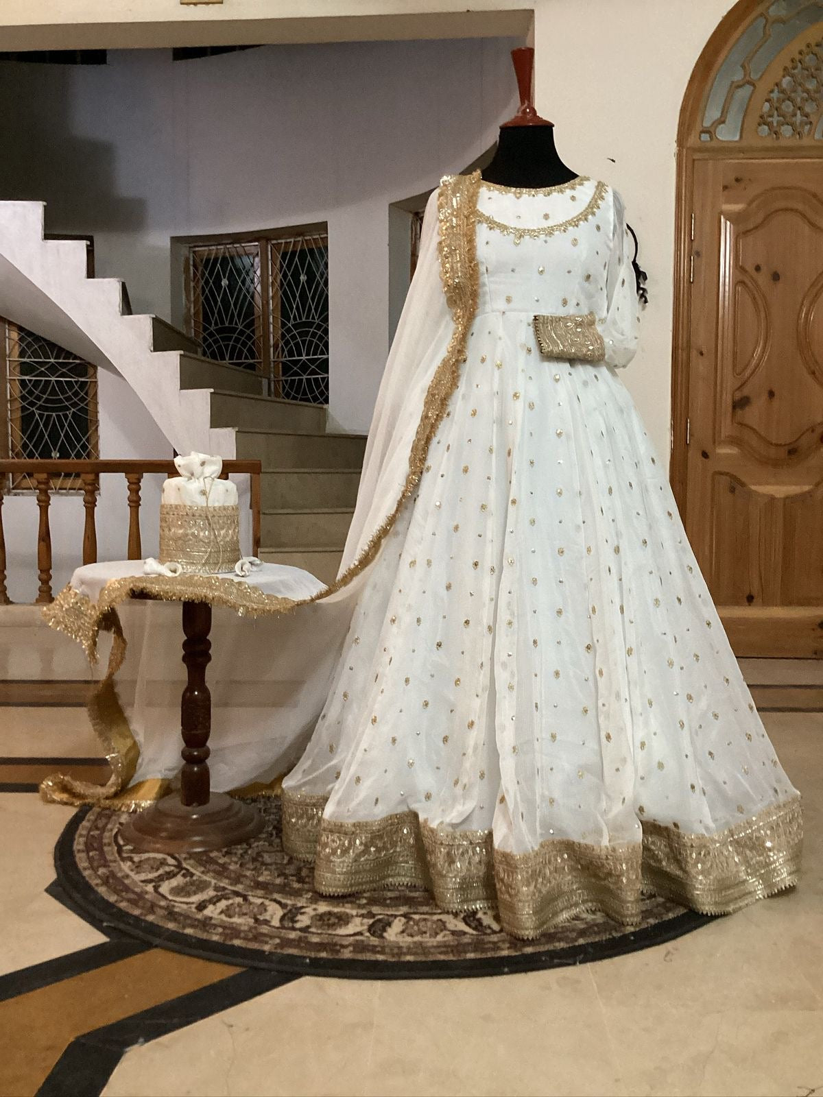 Luxurious pearl Maxi 3pc