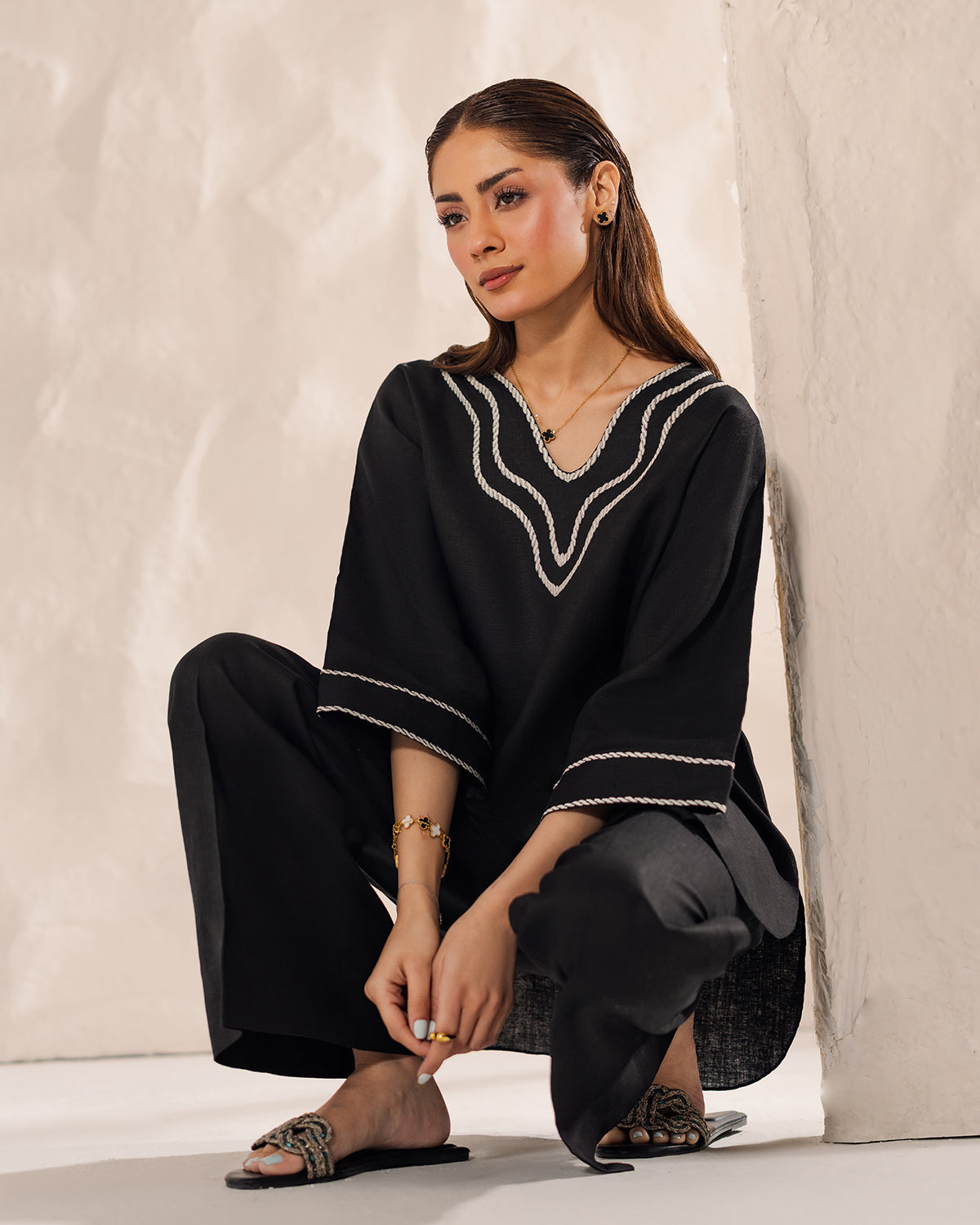 Black Cord Set