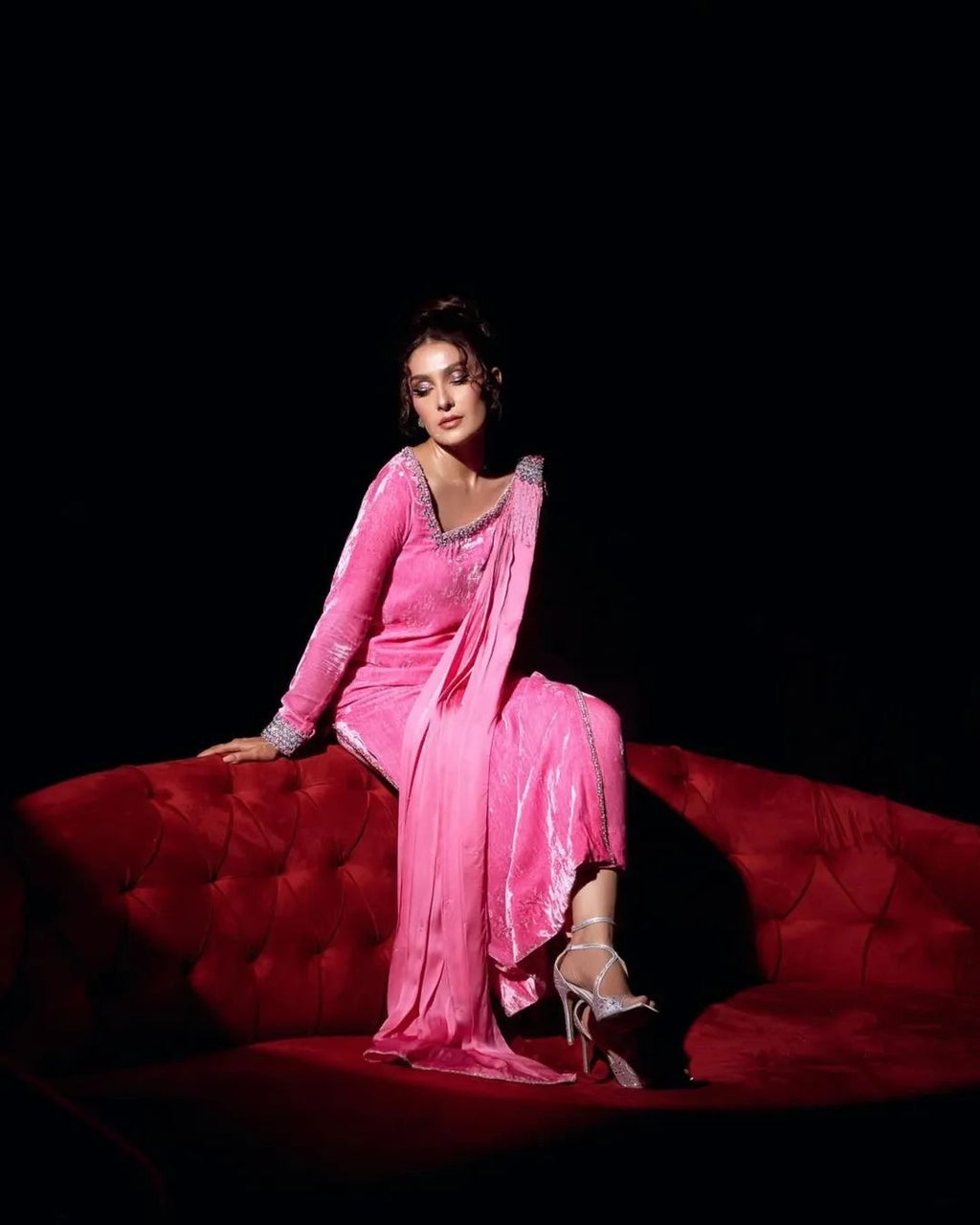 Rose pink Velvet suit