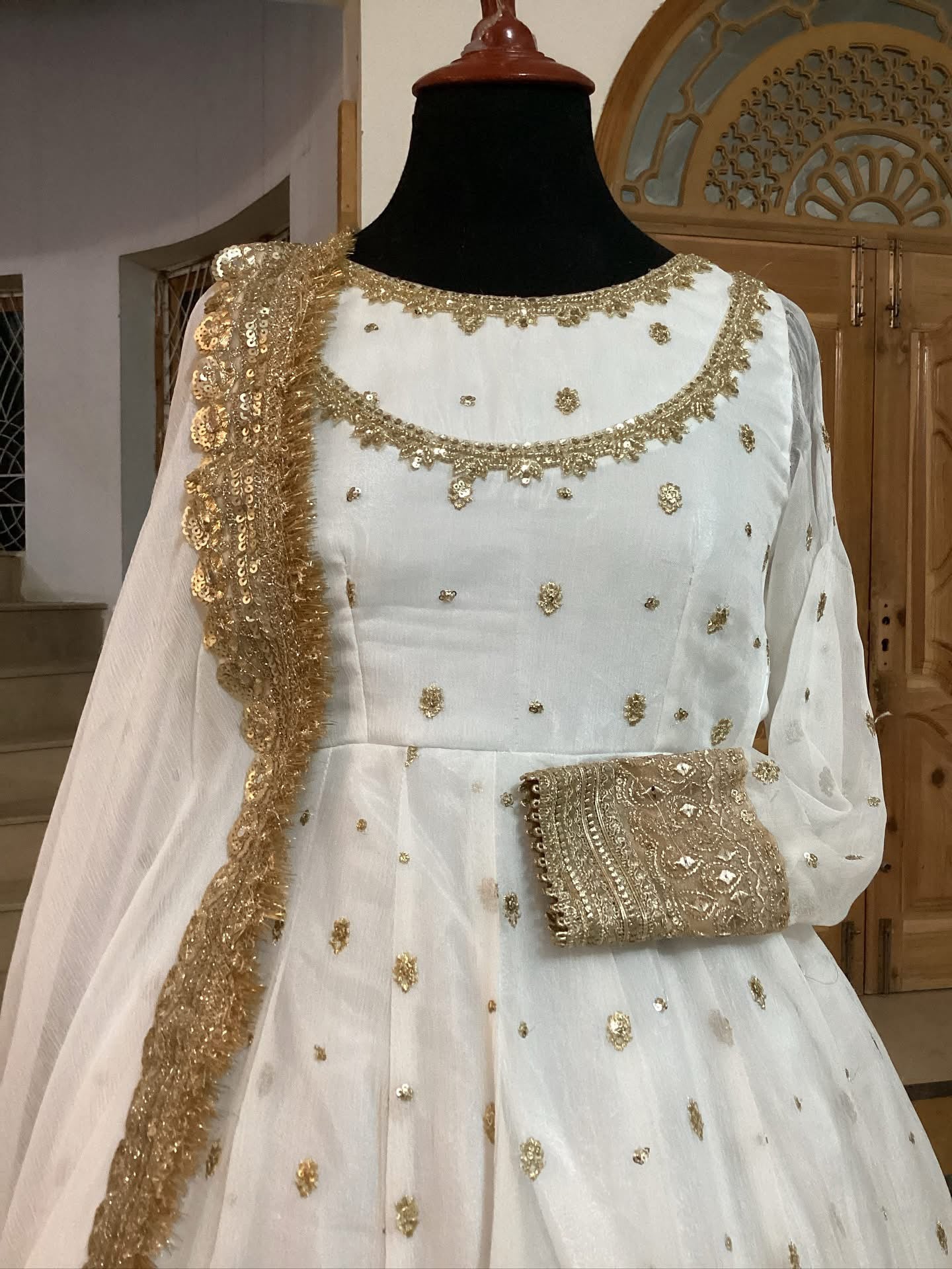 Luxurious pearl Maxi 3pc