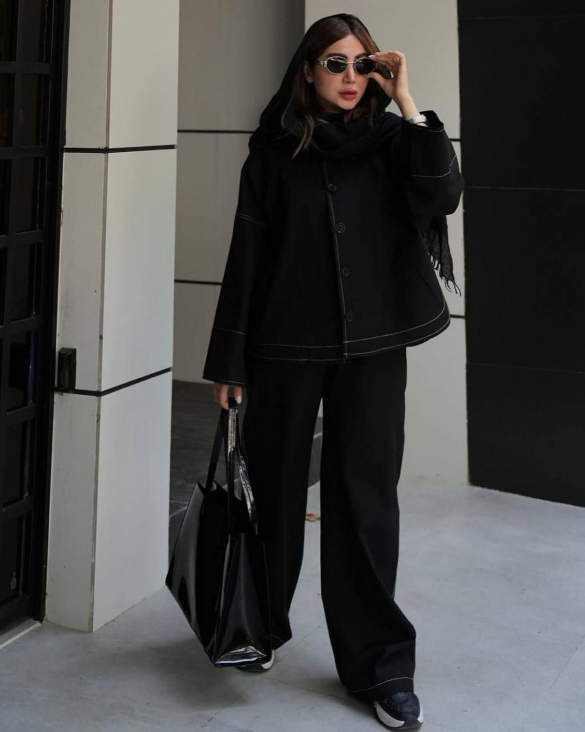 Elegant Blkjack CordSet