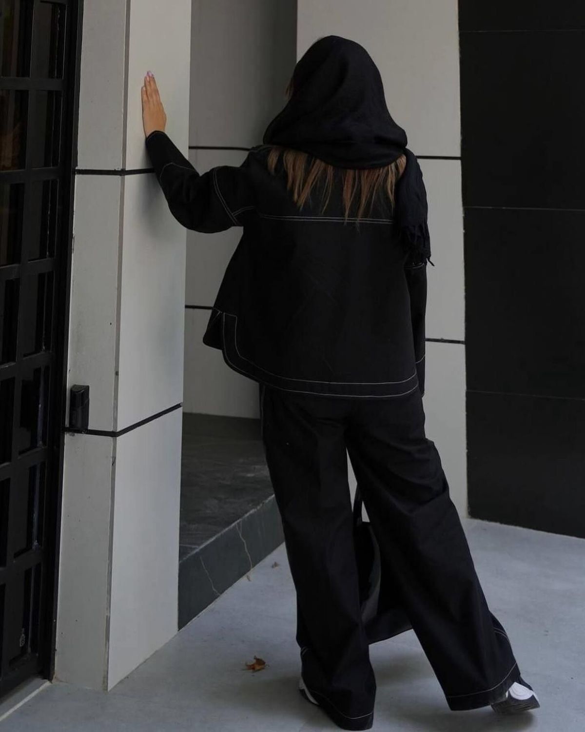 Elegant Blkjack CordSet