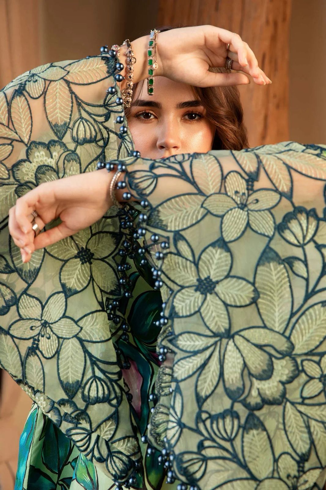 Teal Meadow Lawn 3pc Suit