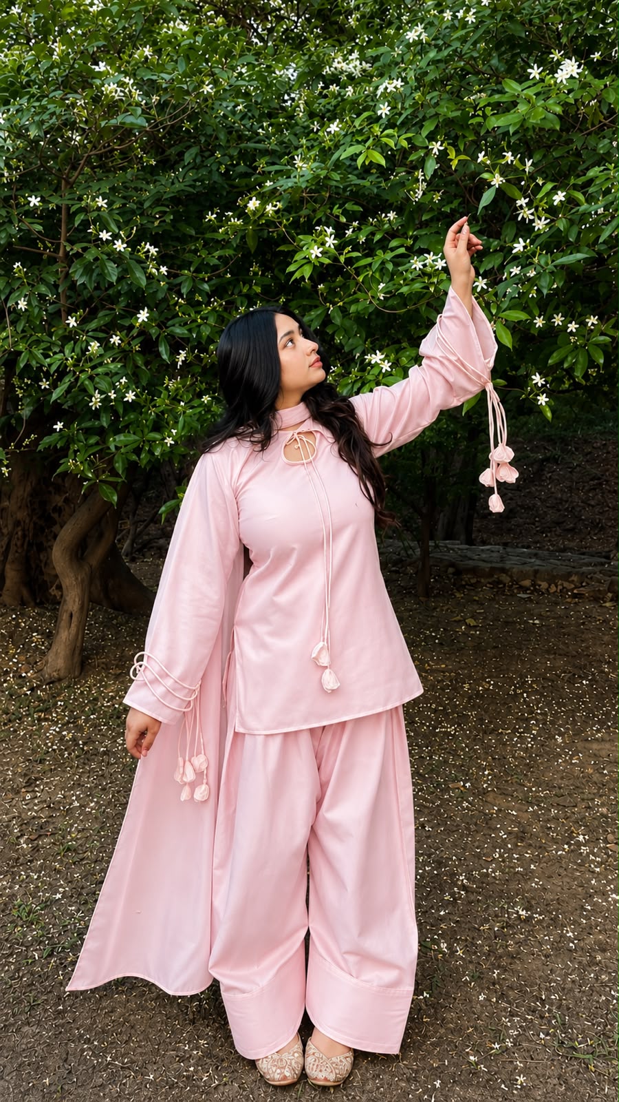 Tie-Neck Kurta Set