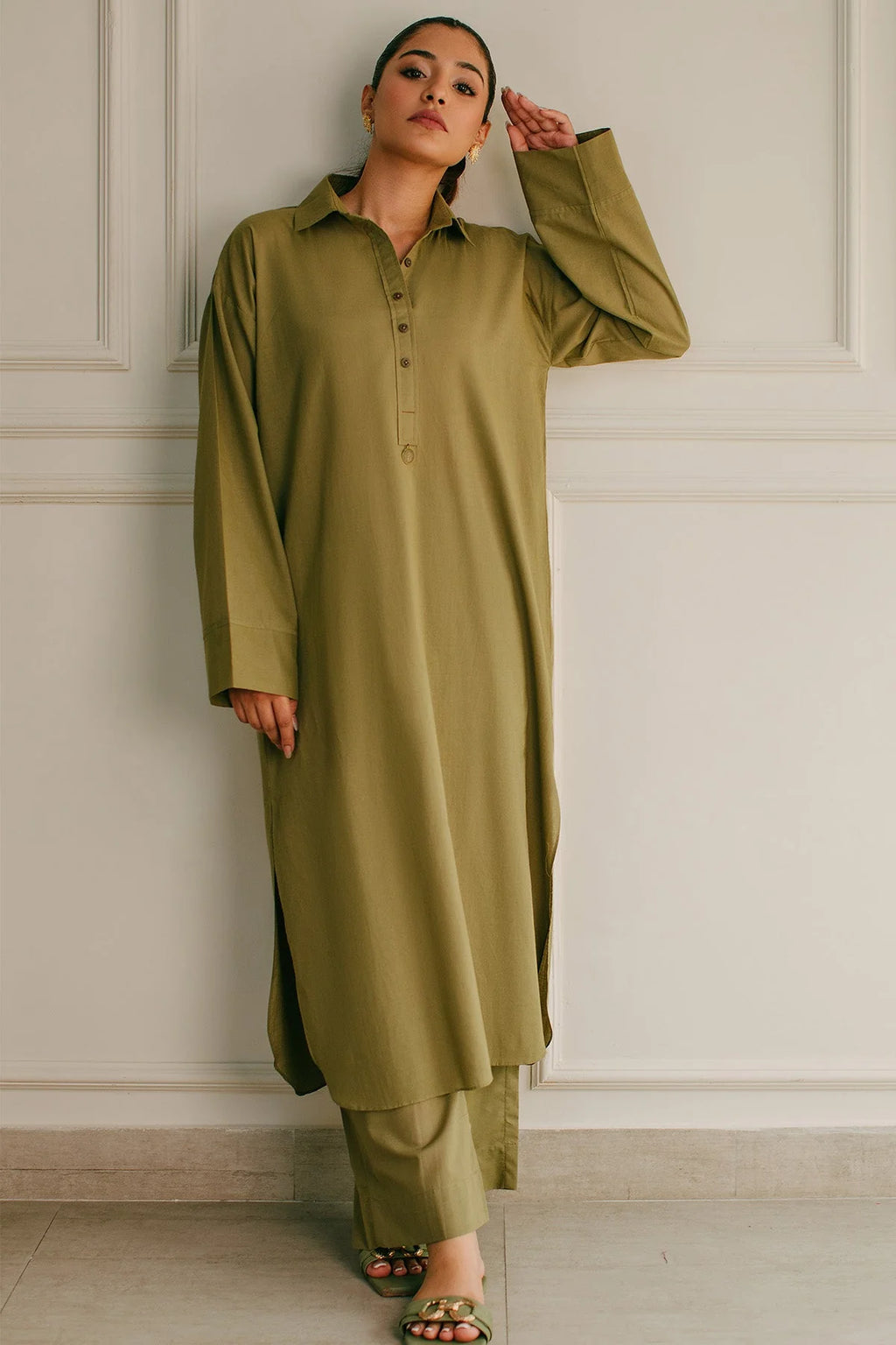 2 Pcs Basil  Suit