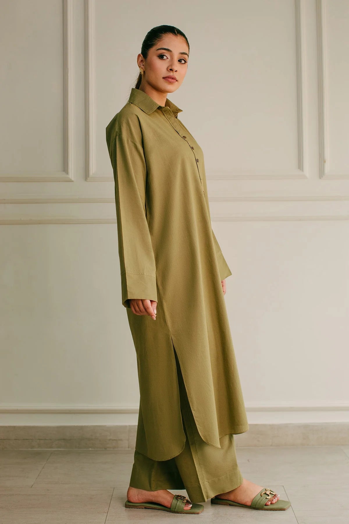2 Pcs Basil  Suit
