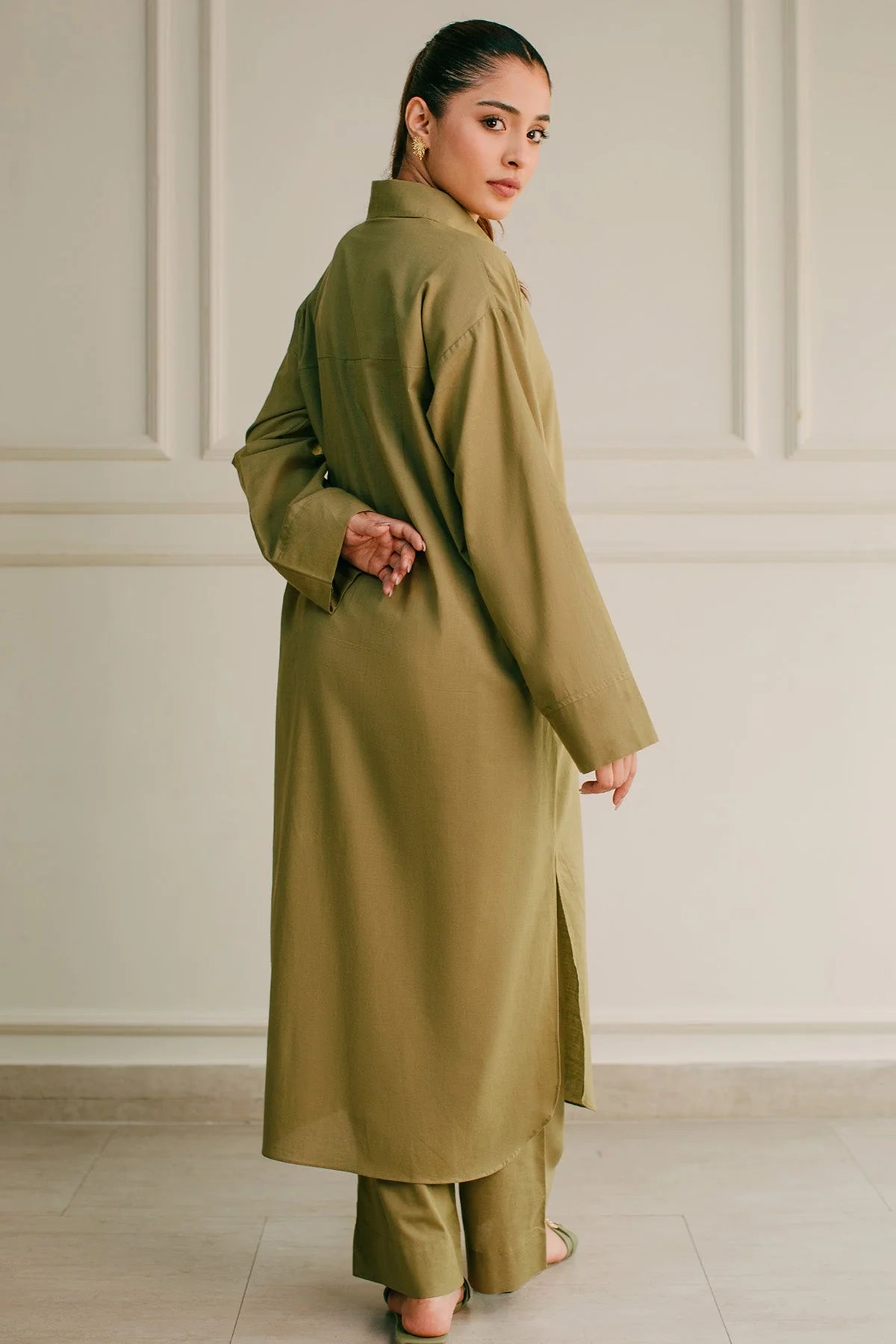 2 Pcs Basil  Suit