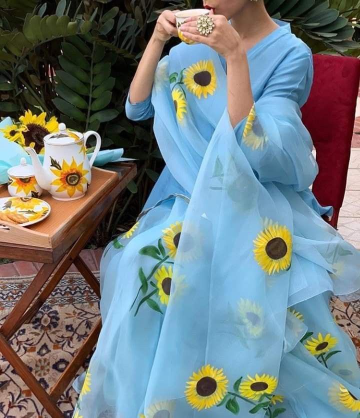 Sunflower Breeze Lawn 3PC Suit